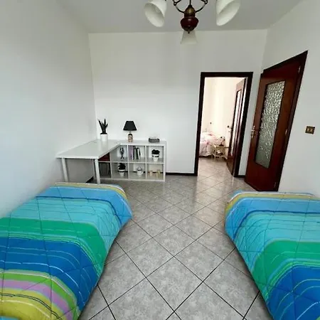 Casa Anna Val Di Taro 아파트 *