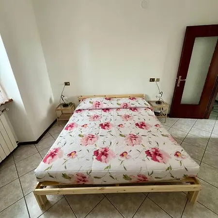 Casa Anna Val Di Taro Lägenhet *