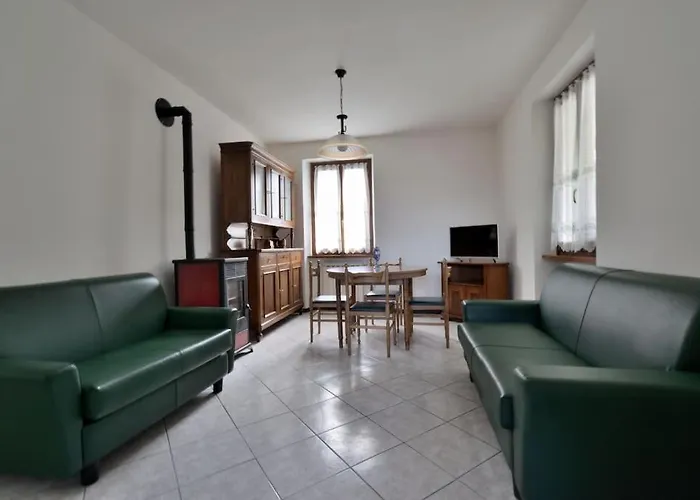 Casa Anna Val Di Taro Lägenhet *